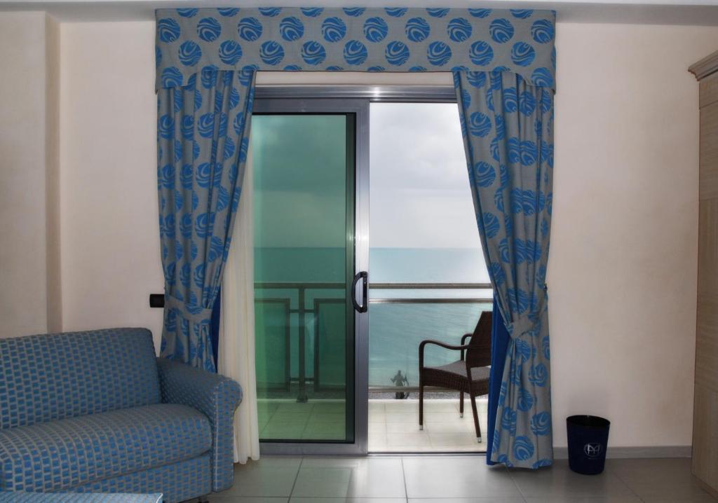 Miramare Palace Hotel Trebisacce Habitación foto