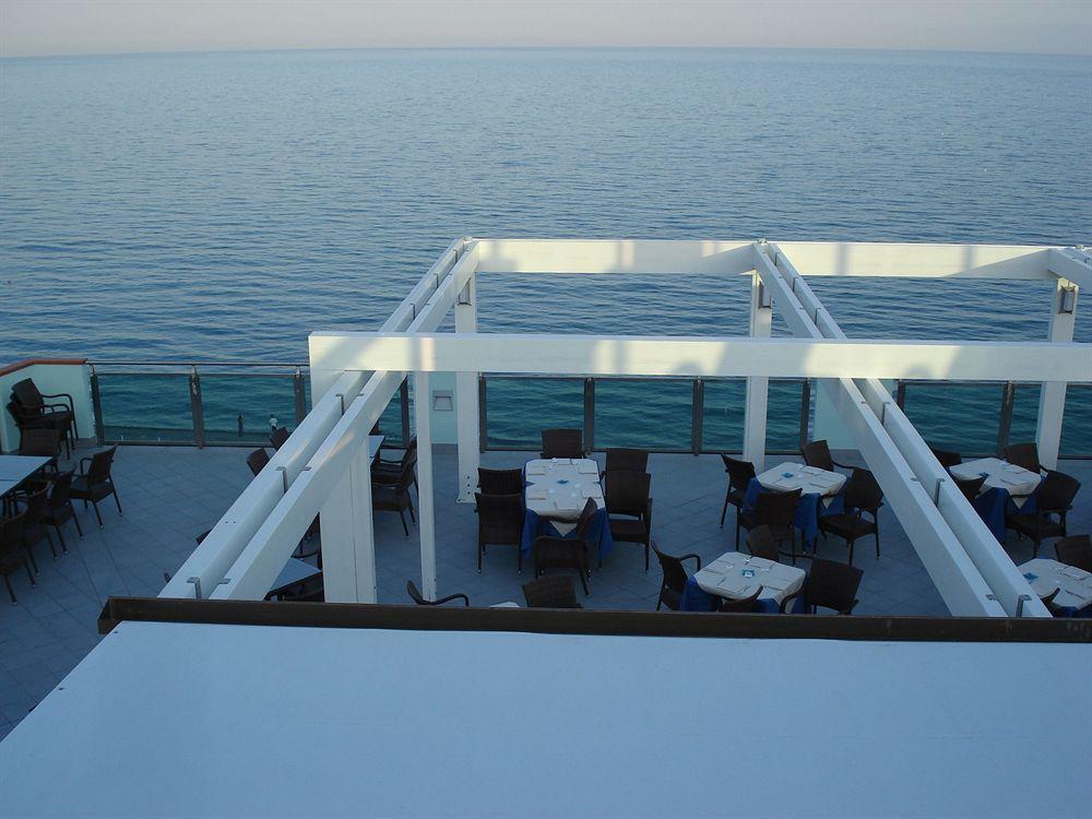 Miramare Palace Hotel Trebisacce Exterior foto
